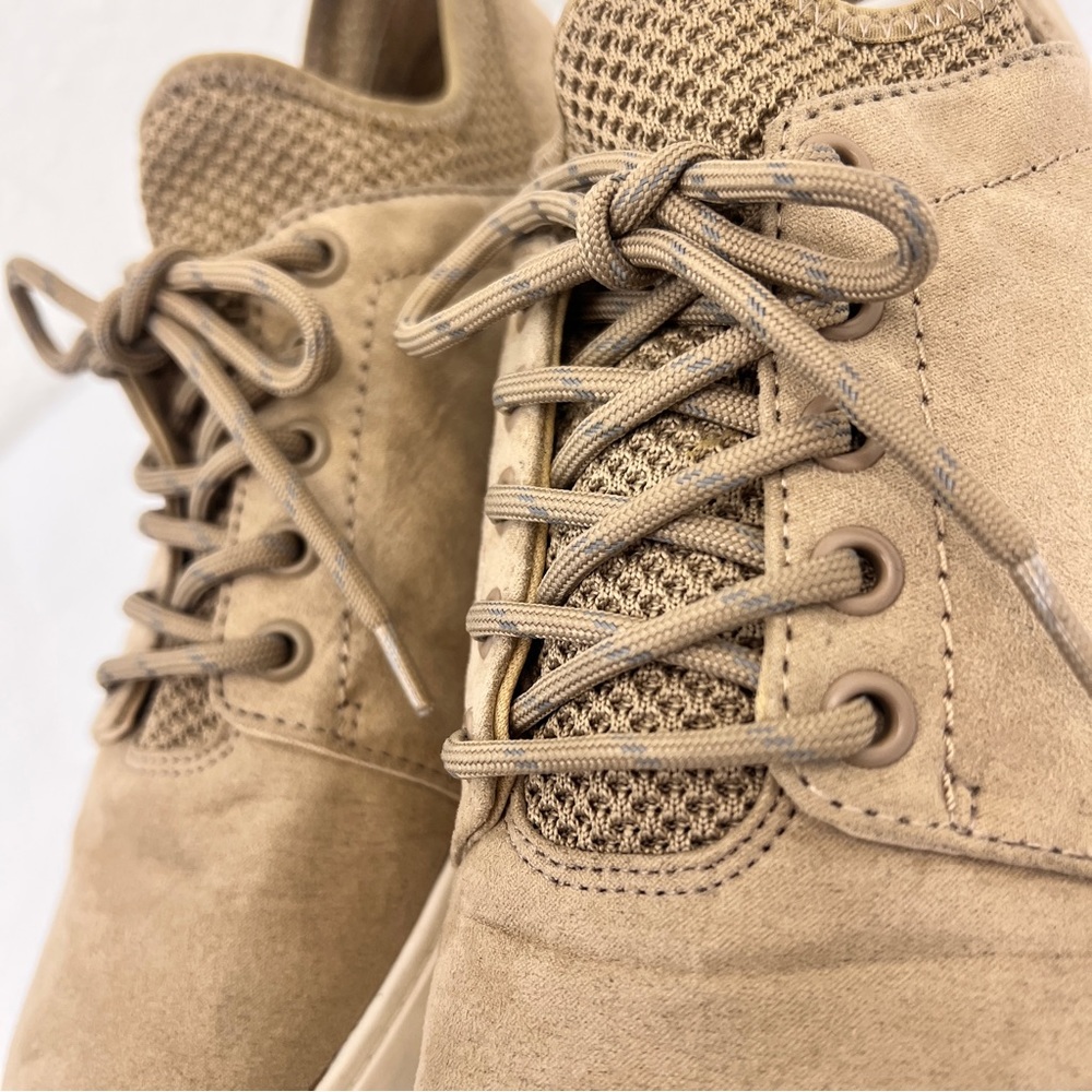 Nordstrom rack sneakers size 9 tan